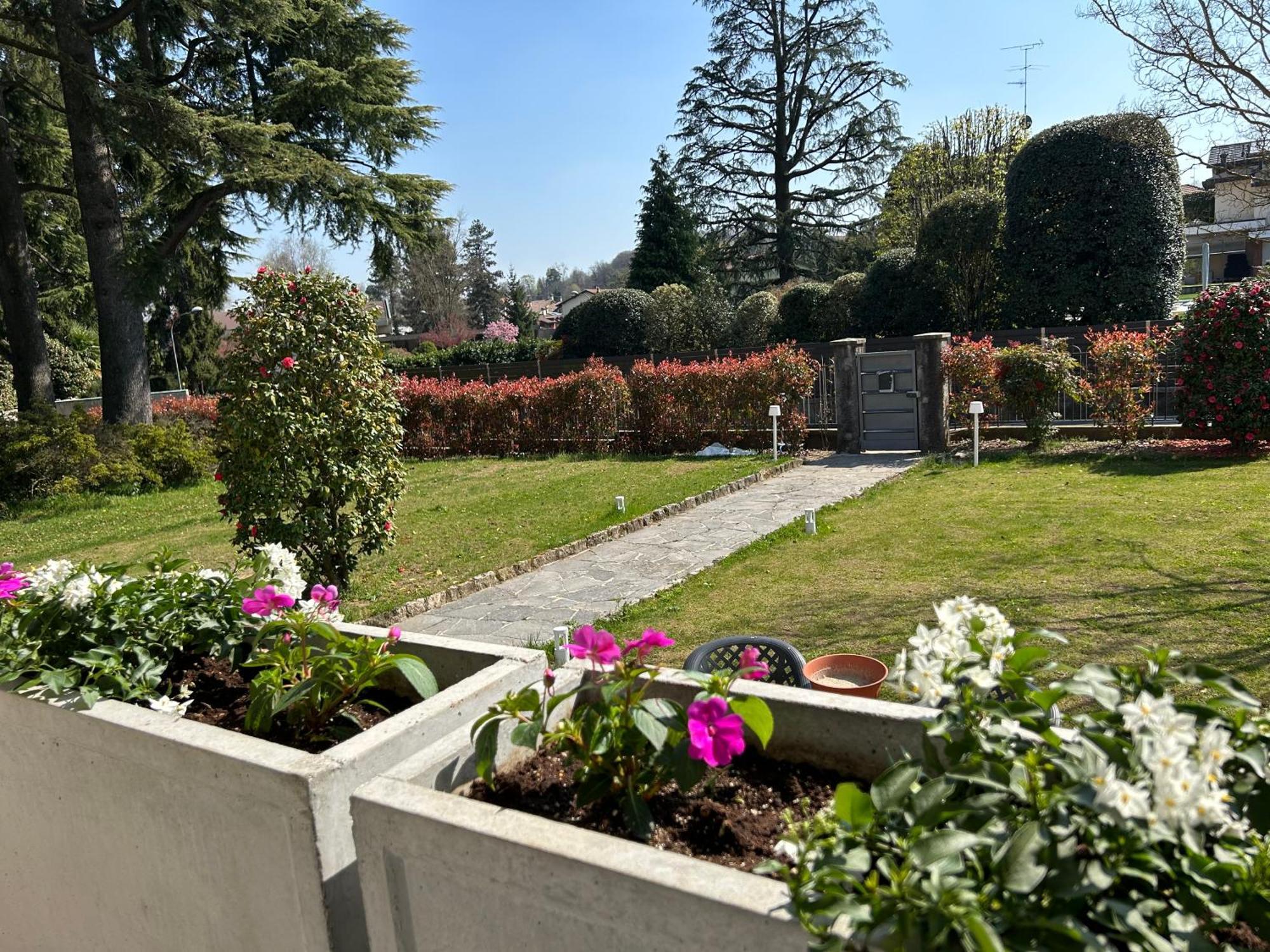 Villa Marchese Lake Maggiore Somma Lombardo Esterno foto